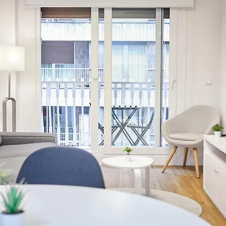 Izpizua Apartment